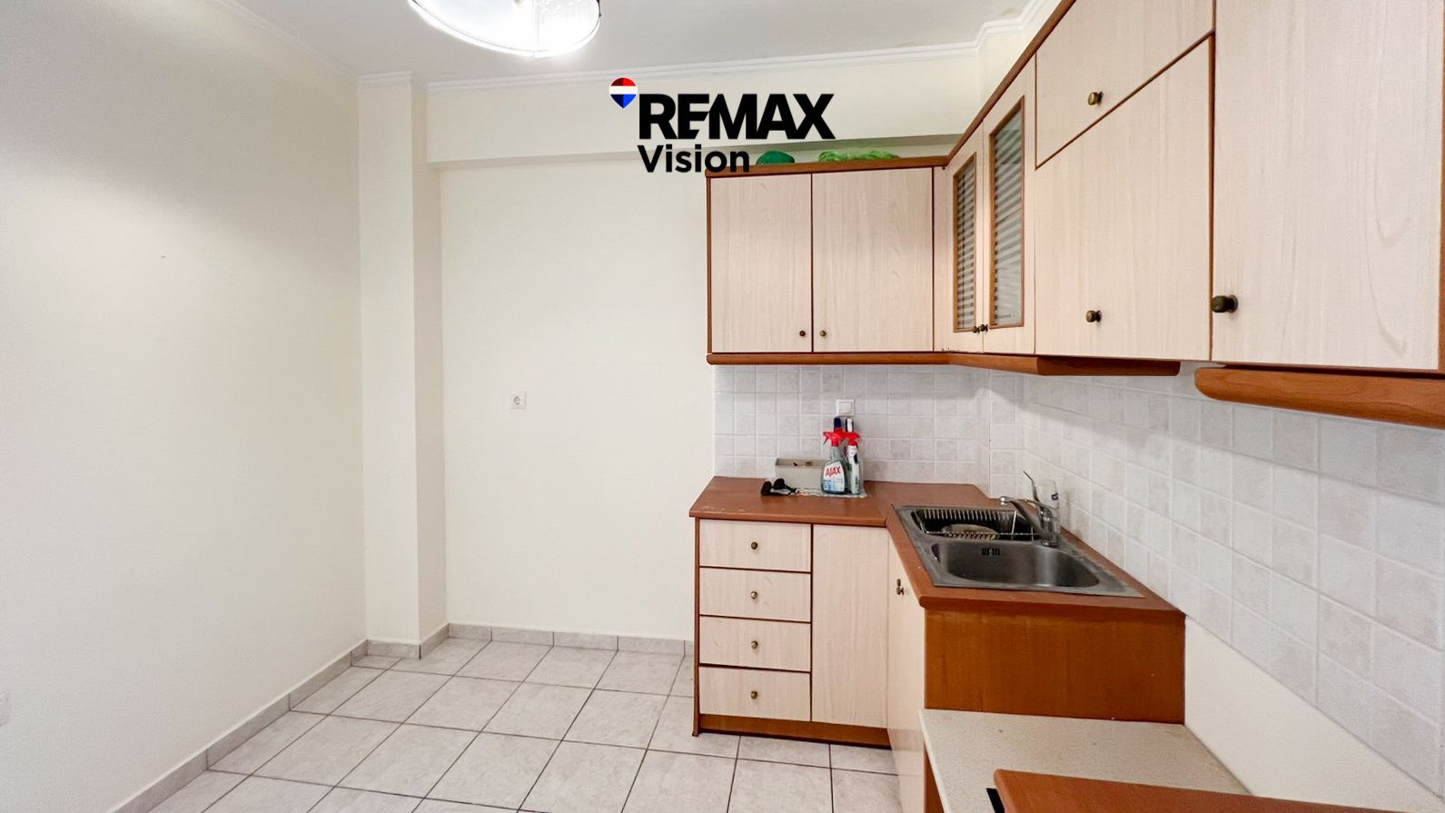 2473020 – 2 Apartment 36 m², For rent, Patra, Agia Sofia - 2