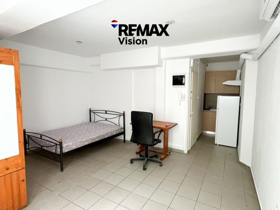 Studio/Γκαρσονιέρα 26 τ.μ., Προς ενοικίαση, Πάτρα, Βλατερό - 3