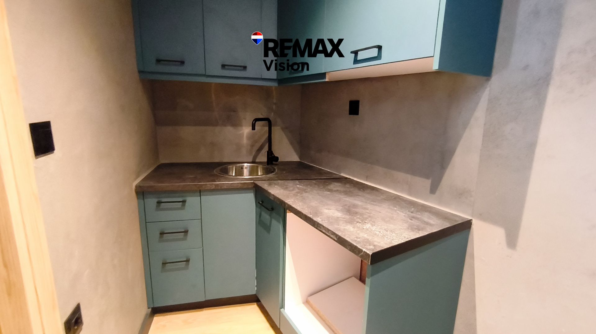 2521737 – 8 Loft 36 τ.μ., Προς πώληση, Πάτρα, Πάτρα – Κέντρο - 8