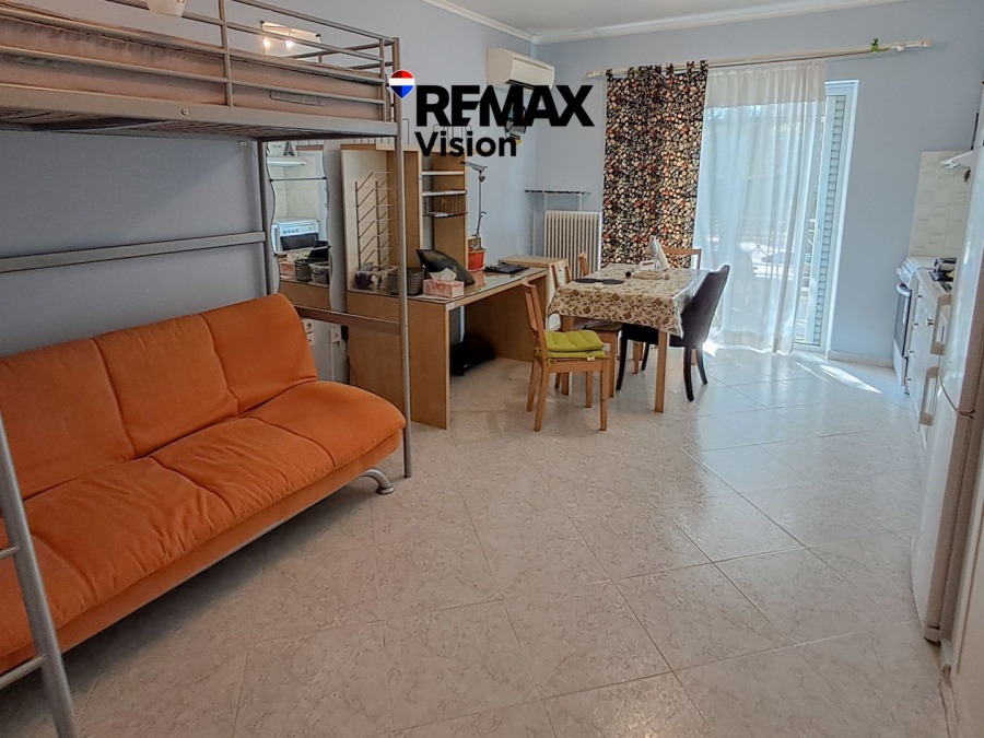 Studio/Γκαρσονιέρα 35 τ.μ., Προς ενοικίαση, Πάτρα, Αγυιά - 1