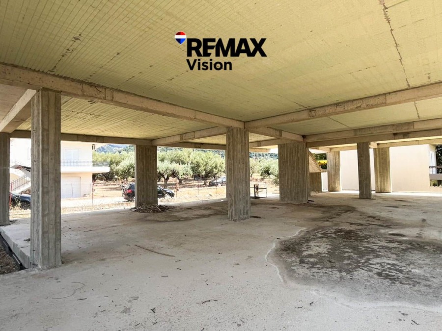 Κτίριο Επαγγελματικών Χώρων 560 τ.μ., Προς ενοικίαση, Πάτρα, Περιβόλα (2581297) - 4