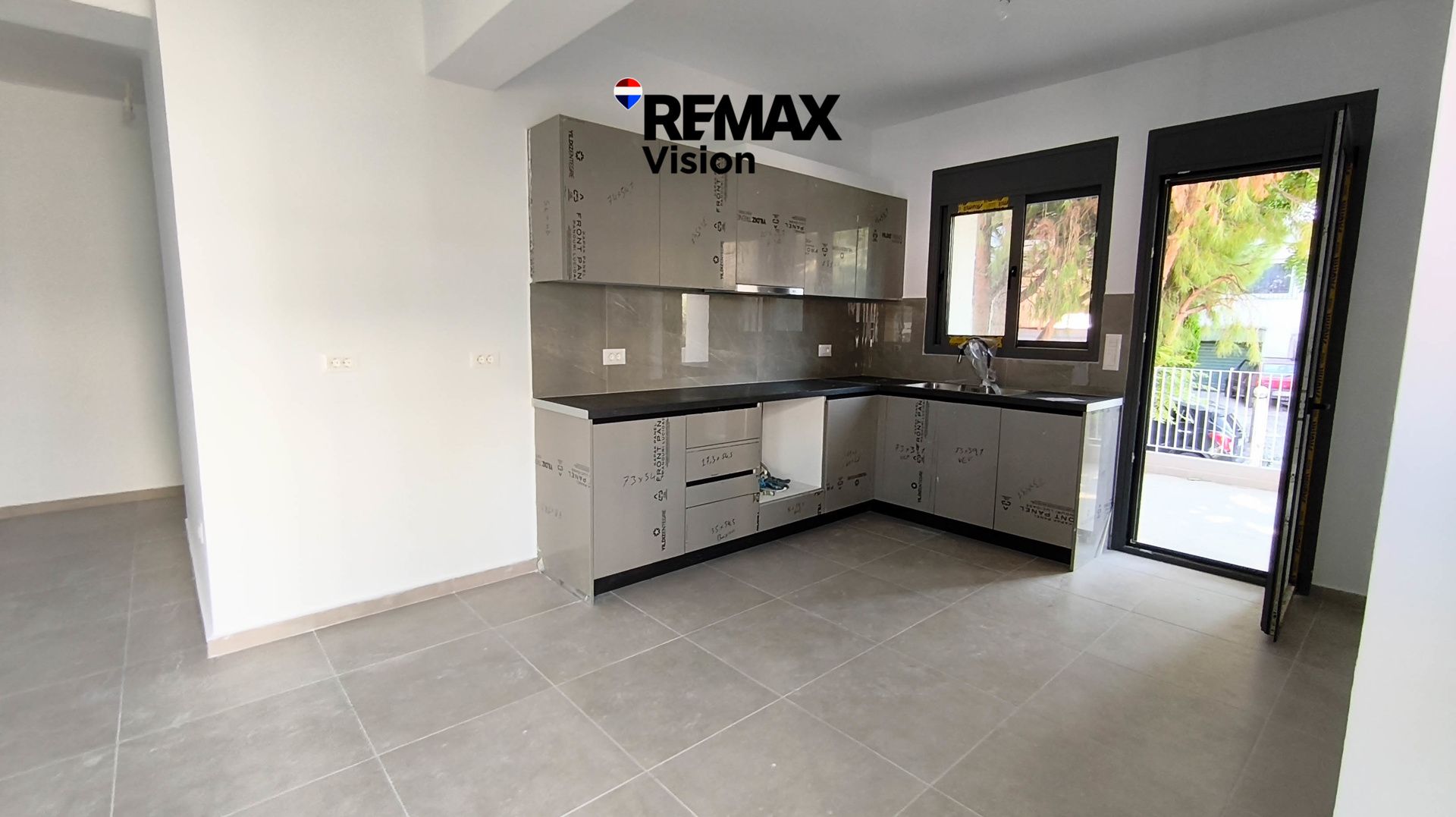 2590120 – 20 Apartment 85 m², For sale, Patra, Aroi (2590120) - 20