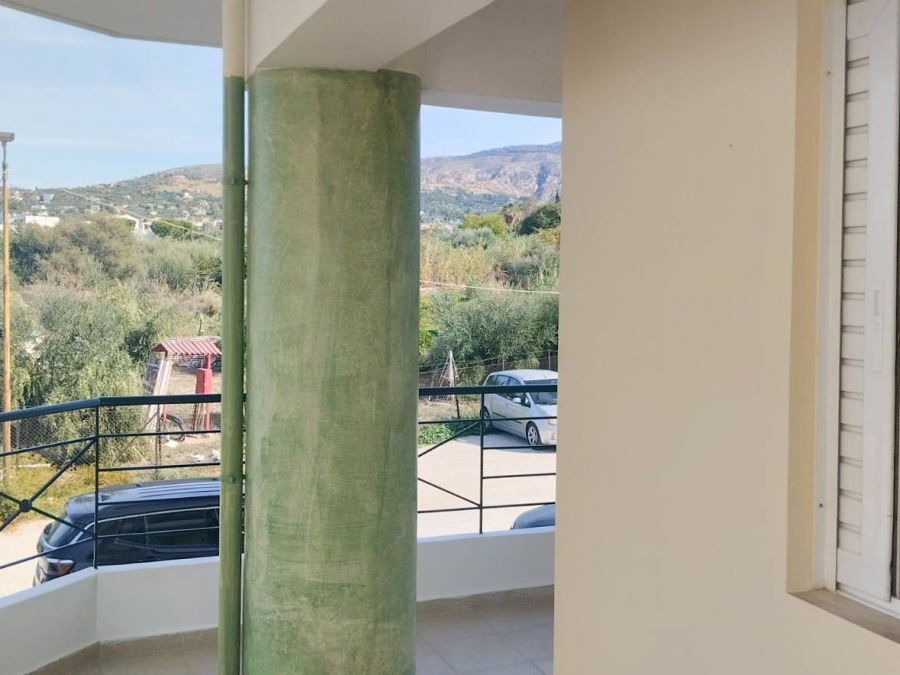Studio/Γκαρσονιέρα 30 τ.μ., Προς ενοικίαση, Πάτρα (2675783) - 1